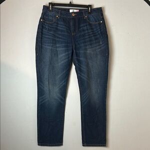 CABI Malibu Jeans 100% Cotton Dark Women’s Straight Legs Size 8